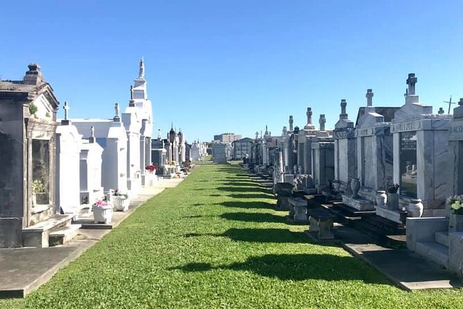 New Orleans Cemetery Legacy Tour - Accessibility and Participation