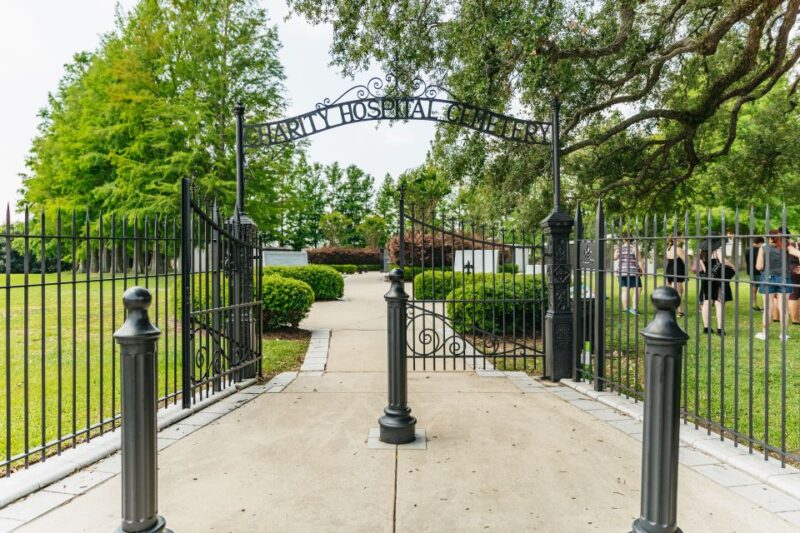 New Orleans: Cemetery Tour - Experience Highlights