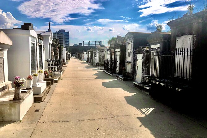 New Orleans Cemetery Walking Tour - Famous Sites