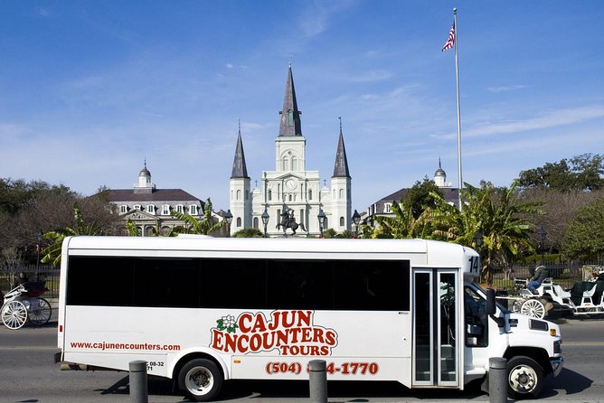 New Orleans City and Cemetery Sightseeing Tour - Visiting St Louis Cemetery