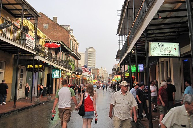 New Orleans City Tour: Katrina, French Quarter, Garden District - Pickup Process