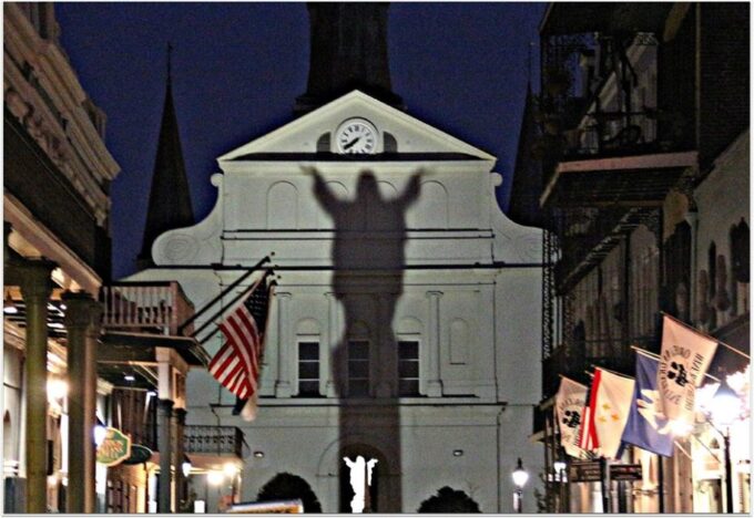 New Orleans Dark History Walking Tour - Paranormal Exploration Tools