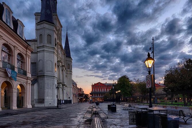 New Orleans Drunken History Tour - Exploring NOLAs Captivating History