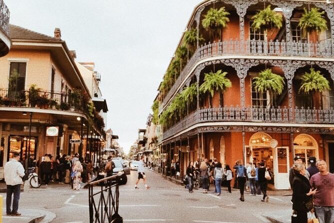 New Orleans Drunken Voodoo, Mystery, Paranormal, Supernatural and History Tour - Voodoo Rituals and Mysterious Practices
