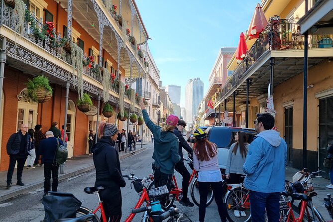 New Orleans French Quarter & Cemetery Bike Tour - Bicycle and Equipment Details