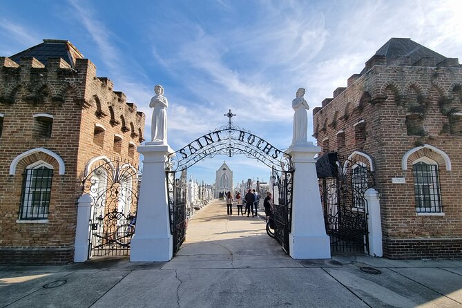 New Orleans French Quarter & Cemetery Bike Tour - Tour Accessibility and Suitability
