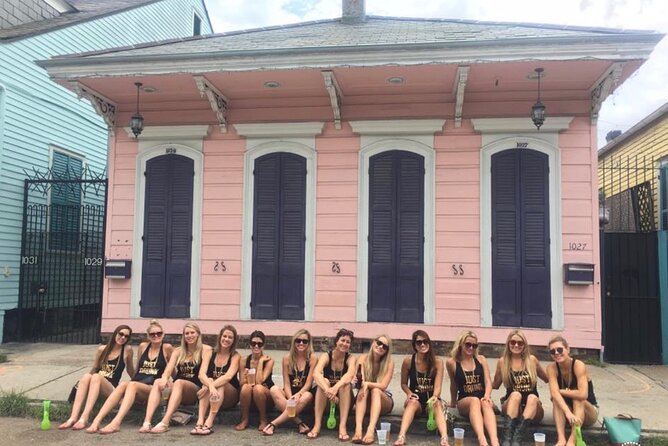 New Orleans French Quarter Haunted History Cocktail Tour - Key Points