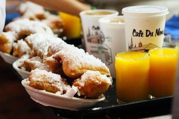 New Orleans: French Quarter History Tour With Cafe Du Monde - Gratuities for Guides
