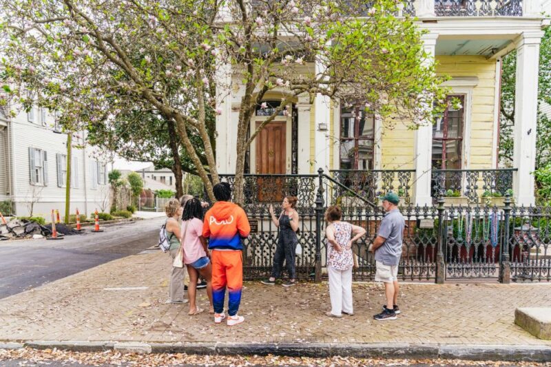 New Orleans: Garden District Food, Drinks & History Tour - Experience Highlights
