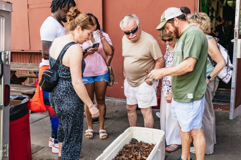 New Orleans: Garden District Food, Drinks & History Tour - Itinerary Details