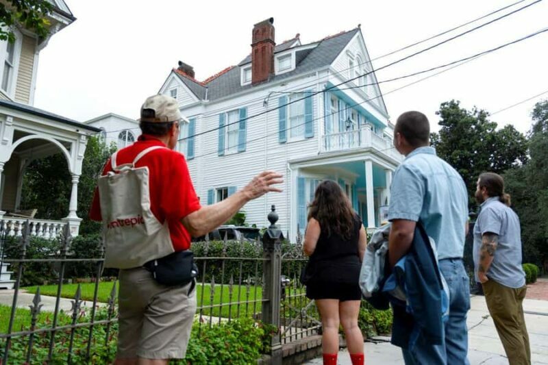 New Orleans Garden District: History & Hidden Gems - Key Points