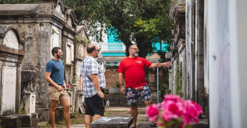 New Orleans Garden District Tour - Tour Inclusions and Requirements