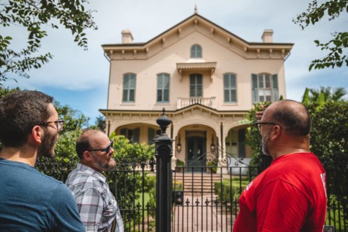 New Orleans Garden District Tour - Booking and Cancellation