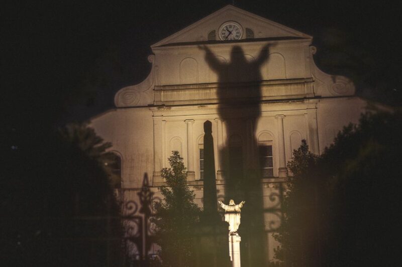 New Orleans: Ghost, Crime, Voodoo, and Vampires Guided Tour - Tour Themes and Experiences