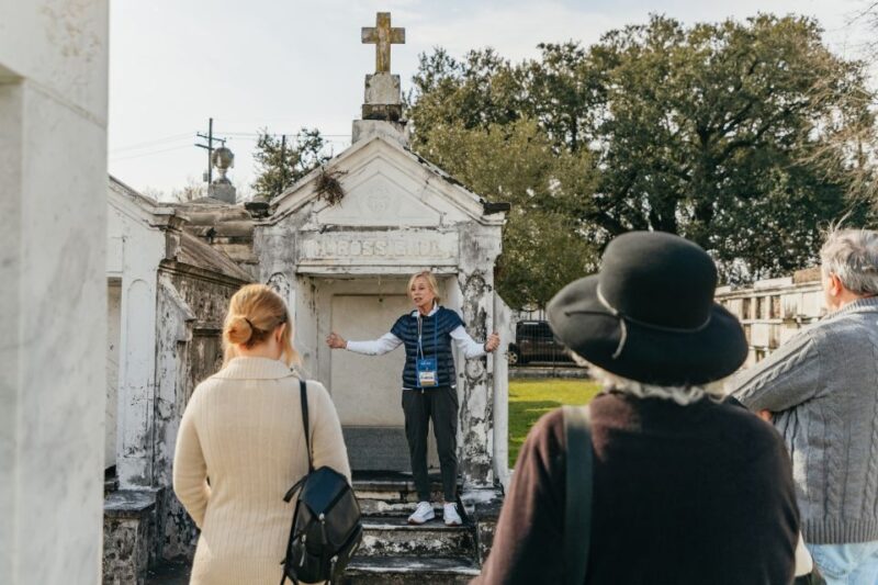 New Orleans: Guided City Sightseeing Tour by Bus - Key Attractions