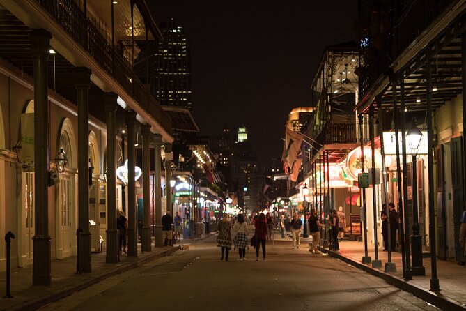 New Orleans Haunted Legends & Scandals Small Group Tour - Exploring Local Legends