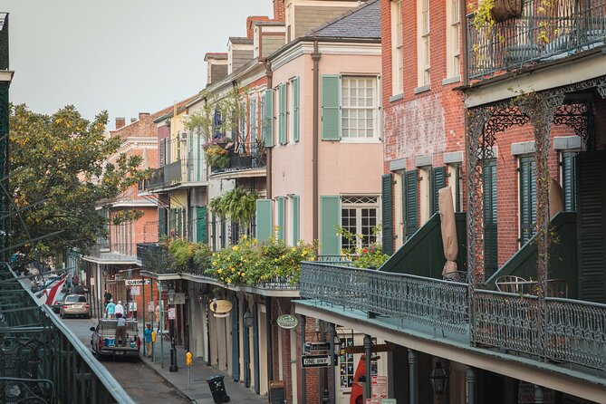 New Orleans Haunted Legends & Scandals Small Group Tour - Scandals and Haunted Tales