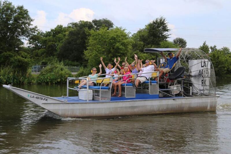 New Orleans: High Speed 16 Passenger Airboat Ride - Restrictions