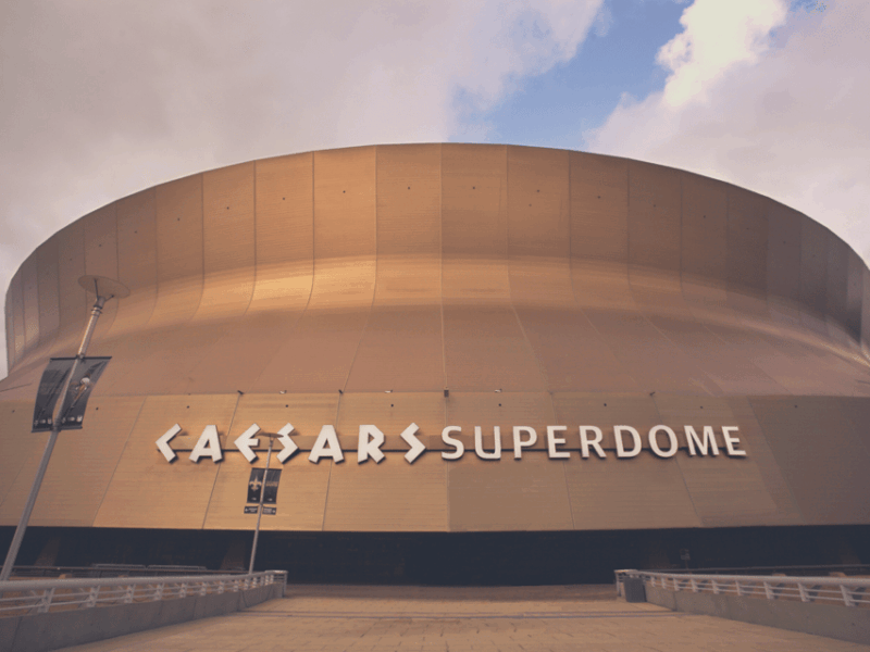 New Orleans: New Orleans Saints Football Game Ticket - Stadium Amenities