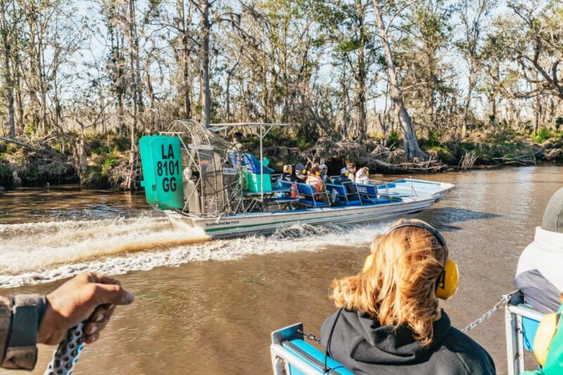 New Orleans: Oak Alley Plantation & Airboat Swamp Combo Tour - Key Points