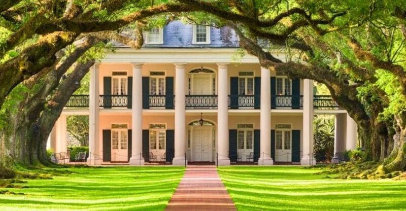 New Orleans: Oak Alley Plantation and Katrina City Tour - Historic Oak Alley Plantation