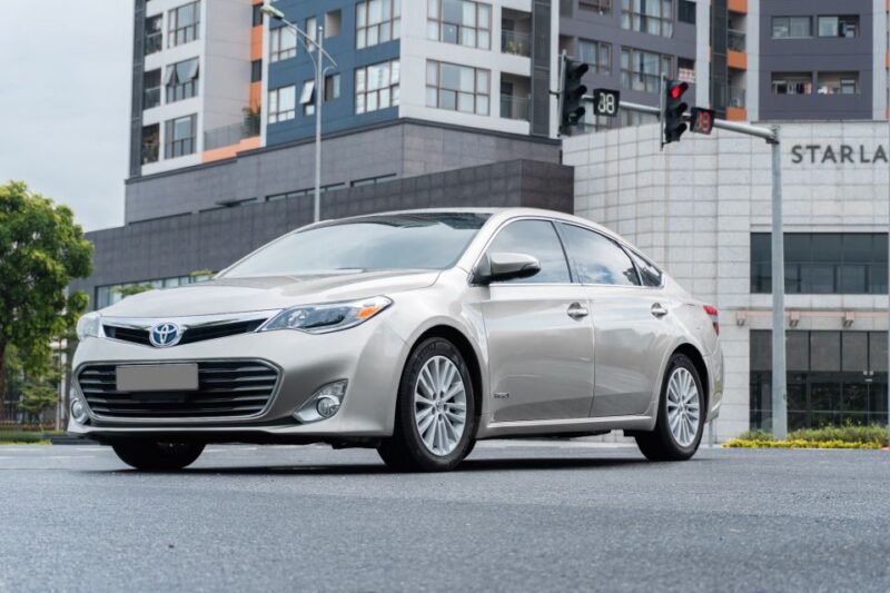 New Orleans: Private Airport Transfer With Luxury Car - Pickup and Drop-off Details