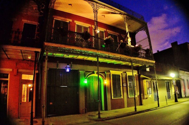 New Orleans: Private Haunted Excursion Tour - Tour Locations and Features