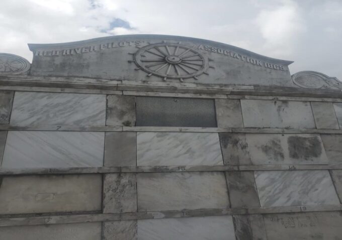 New Orleans: Secrets and Societies Cemetery Experience - Unique Burial Customs