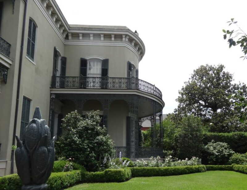 New Orleans: Tombs and Mansions of the Garden District - Price and Cancellation Policy
