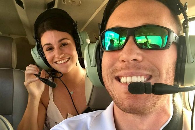 New Orleans VIP Sightseeing Flight With Champagne & Chocolates or Wine & Cheese - Passenger Capacity and Requests