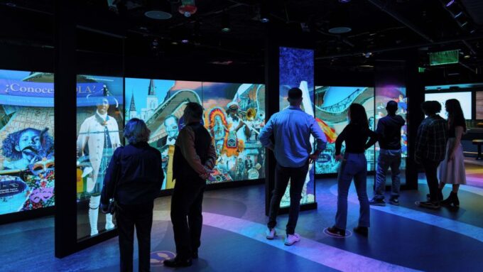 New Orleans: Vue Orleans Observation Deck Entry Ticket - Accessibility and Amenities