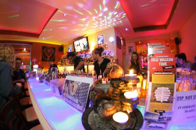 New Year Eve Madrid Pub Crawl - Product Details