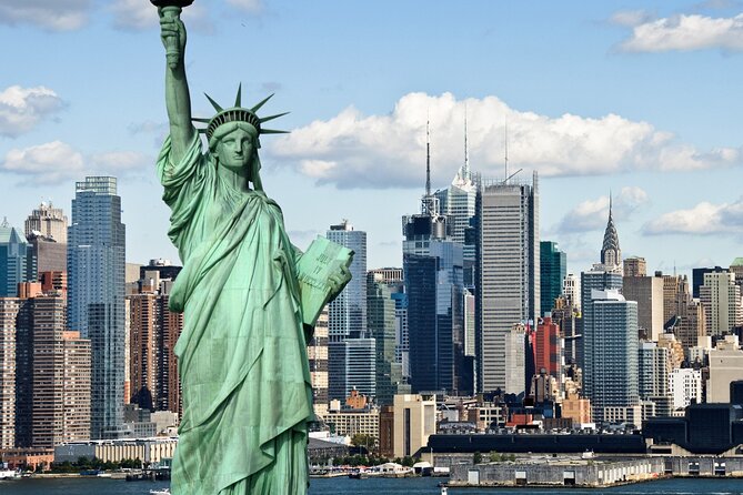 New York Airport JFK Round-Trip Private Transfer by Luxury SUV - Service Availability and Booking