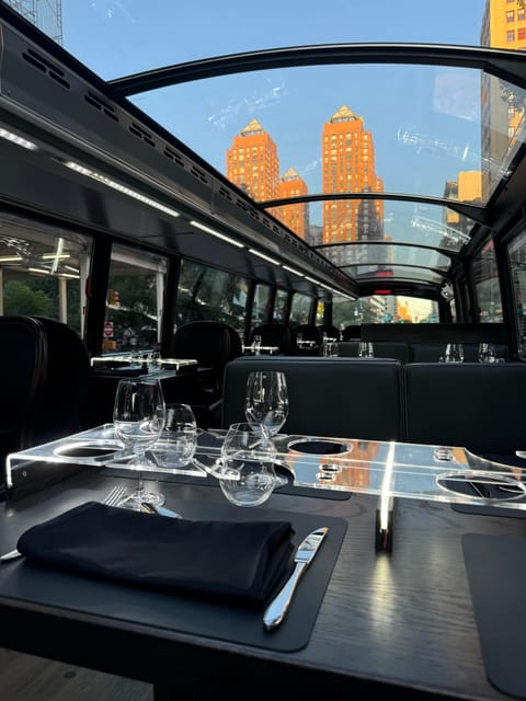 New York : Bustronome Gourmet Diner Tour - Key Points