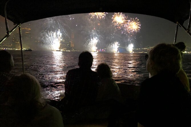 New York City 4th of July Fireworks Luxury Boat Tour - Inclusions and Important Policies