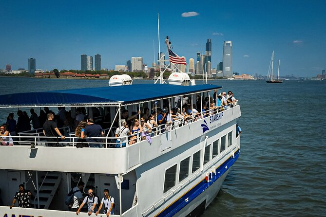 New York City 90-Minute Cruise: Lady Liberty, Bridges and Skyline - Live Narration and Informative Insights