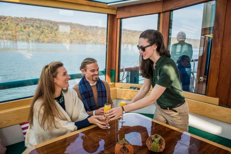 New York City: Afternoon Fall Foliage Lunch Cruise - The Sum Up: A Genuine Autumn Escape in the Heart of NYC