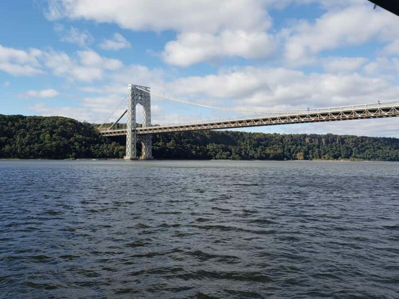 New York City: Afternoon Fall Foliage Lunch Cruise - FAQ