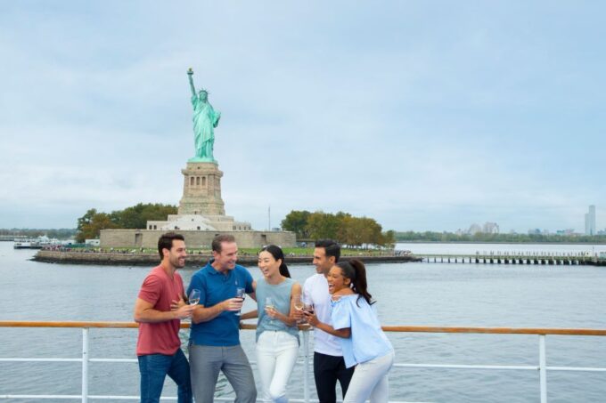 New York City: Alive After Five Cocktail Cruise - Important Tips