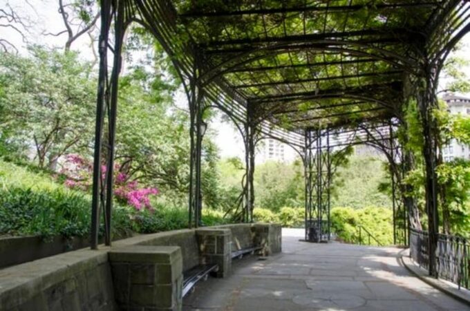 New York City : Central Park Walking Tour With A Guide - Frequently Asked Questions