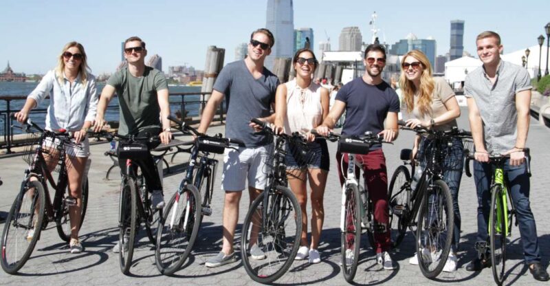 New York City: City Highlights Guided Bike or Ebike Tour - Tour Experience and Highlights