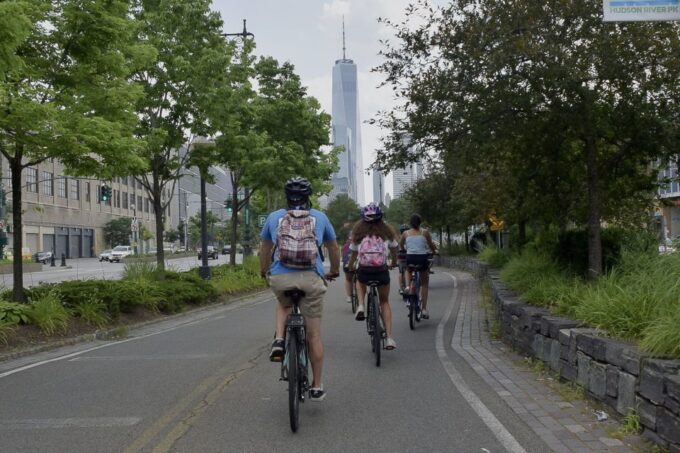 New York City: City Highlights Guided Bike or Ebike Tour - Scenic Views and Key Stops