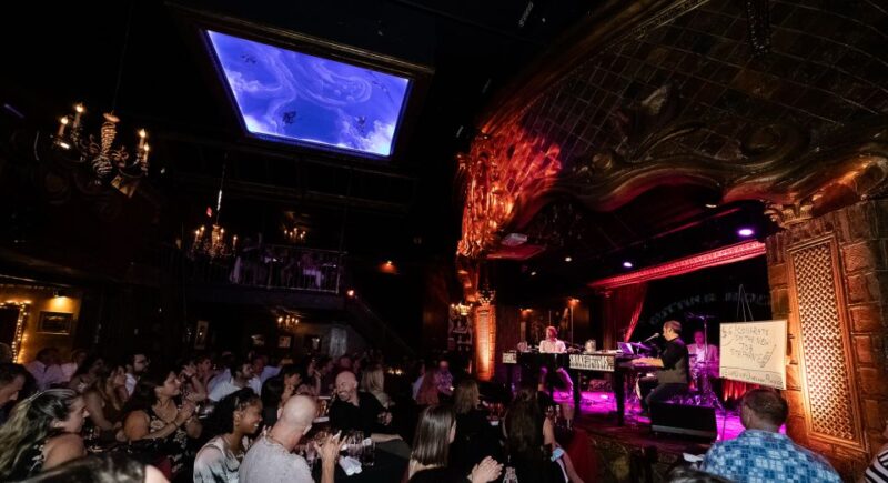New York City: Dueling Pianos Show - Show Experience