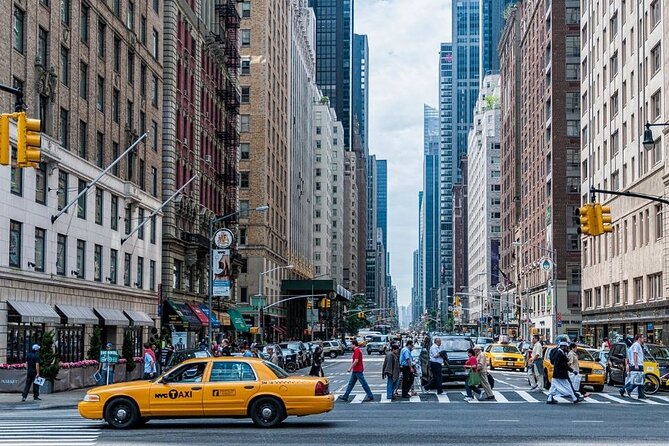 New York City: Escorted Bus Tours From Toronto - Meeting and End Points