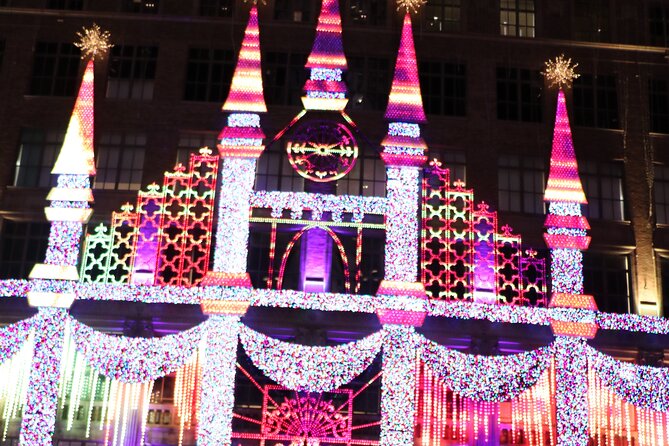 New York City: Guided Magical Christmas Lights Tour on a Pedicab - The Sparkling Rockefeller Center Christmas Tree