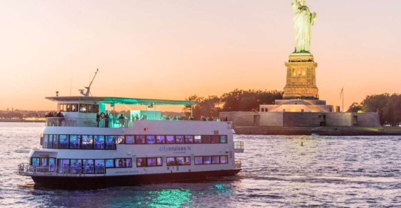 New York City: Harbor Cruise With Brunch Buffet From Pier 15 - Customer Reviews