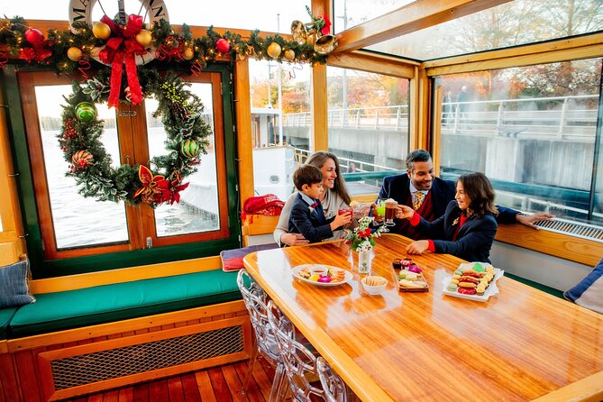 New York City Holiday Brunch Cruise on Classic Boat - Brunch Menu