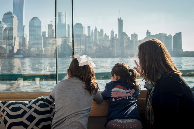 New York City Holiday Brunch Cruise on Classic Boat - Location and Departure