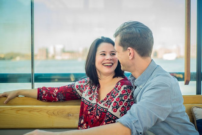 New York City Holiday Brunch Cruise on Classic Boat - Booking and Confirmation