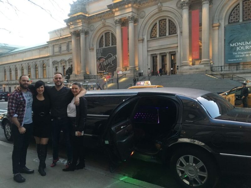 New York City: JFK Airport Private Limousine Transfer - Limousine Amenities